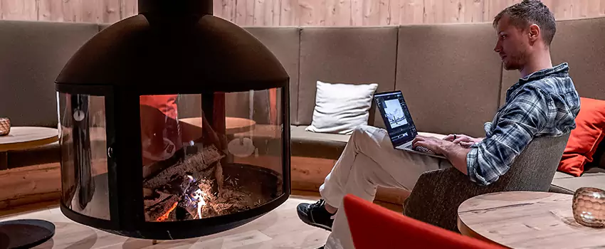 Hanging & Suspended Fireplaces Designer in Saint Lin Laurentides, Quebec